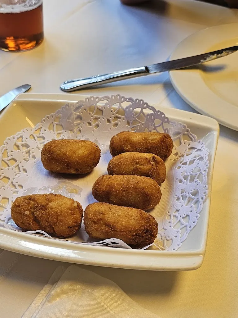 Sergio Quesada Berdonce_Casa El Sastre_Noreña_review