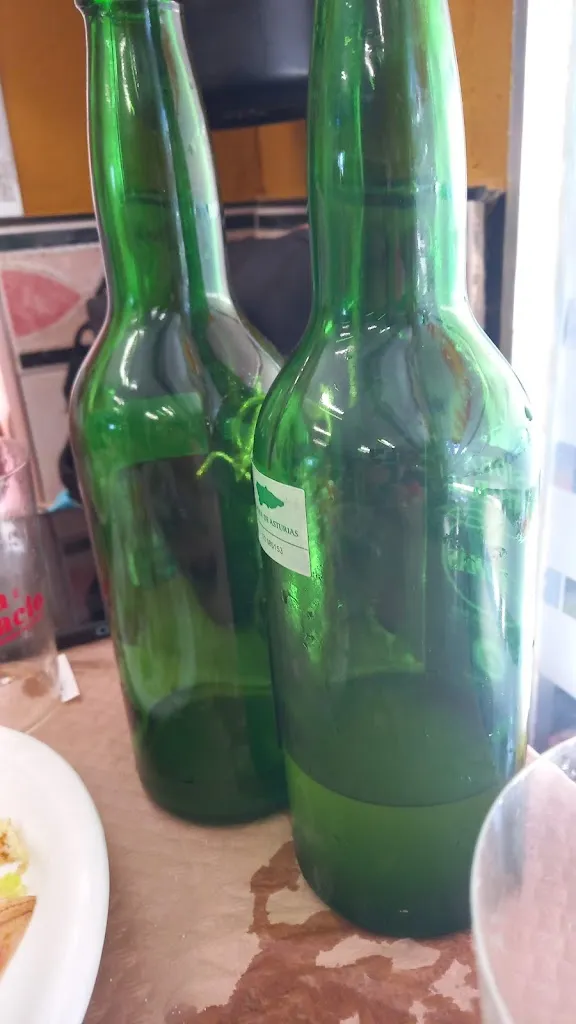 Susana García Valdés_Bar Sidrería La Sala_Noreña_review