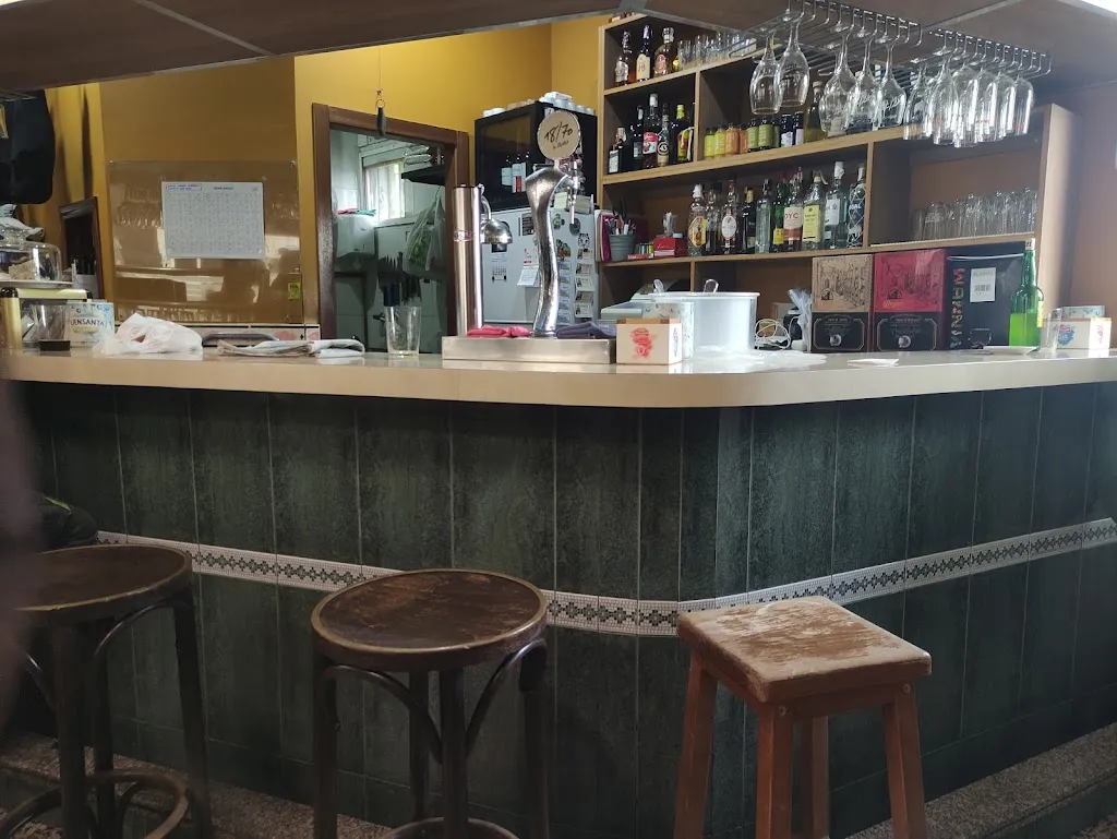 Bar Sidrería La Sala restaurant in Noreña