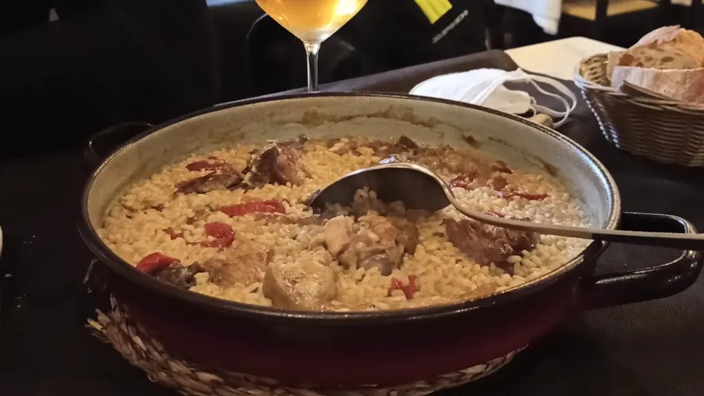 Casa Alfonso Cocina casera Asturiana_Peñamellera Alta_slider_image_2