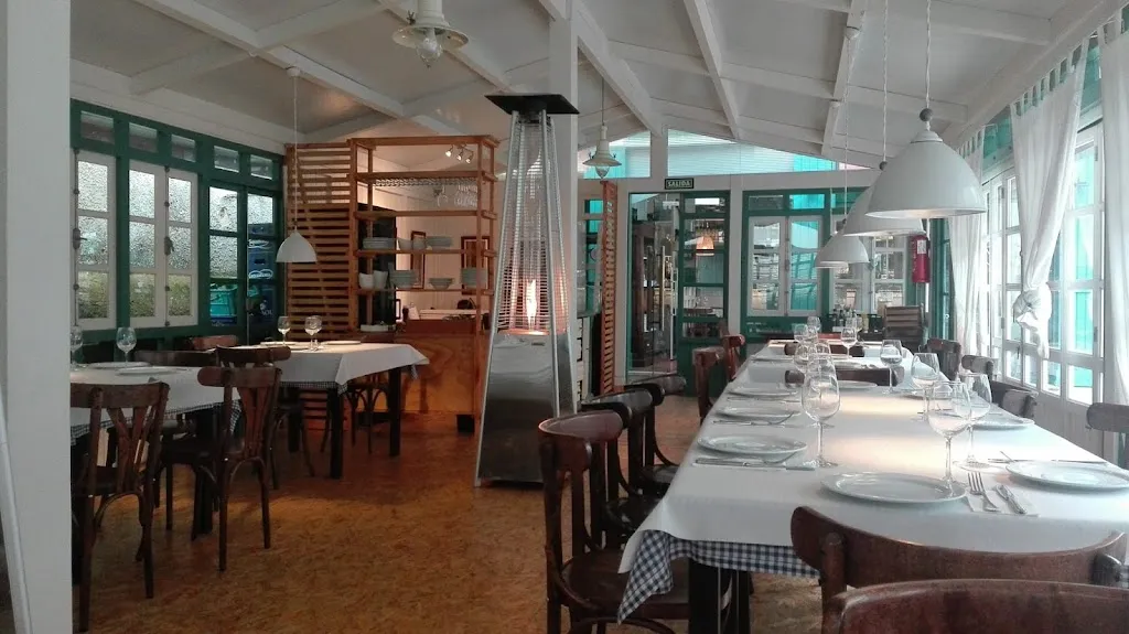 Restaurante La Galería restaurant in Llanes