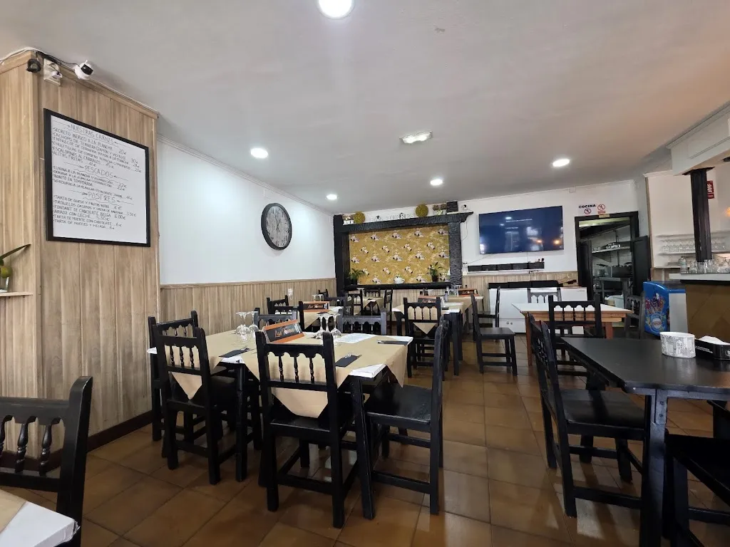 Sidrería Las Torres_Llanes_slider_image_1