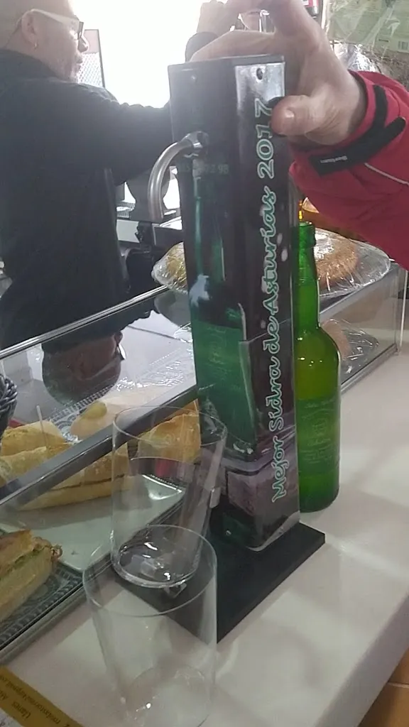 Sidrería Las Torres_Llanes_slider_image_2