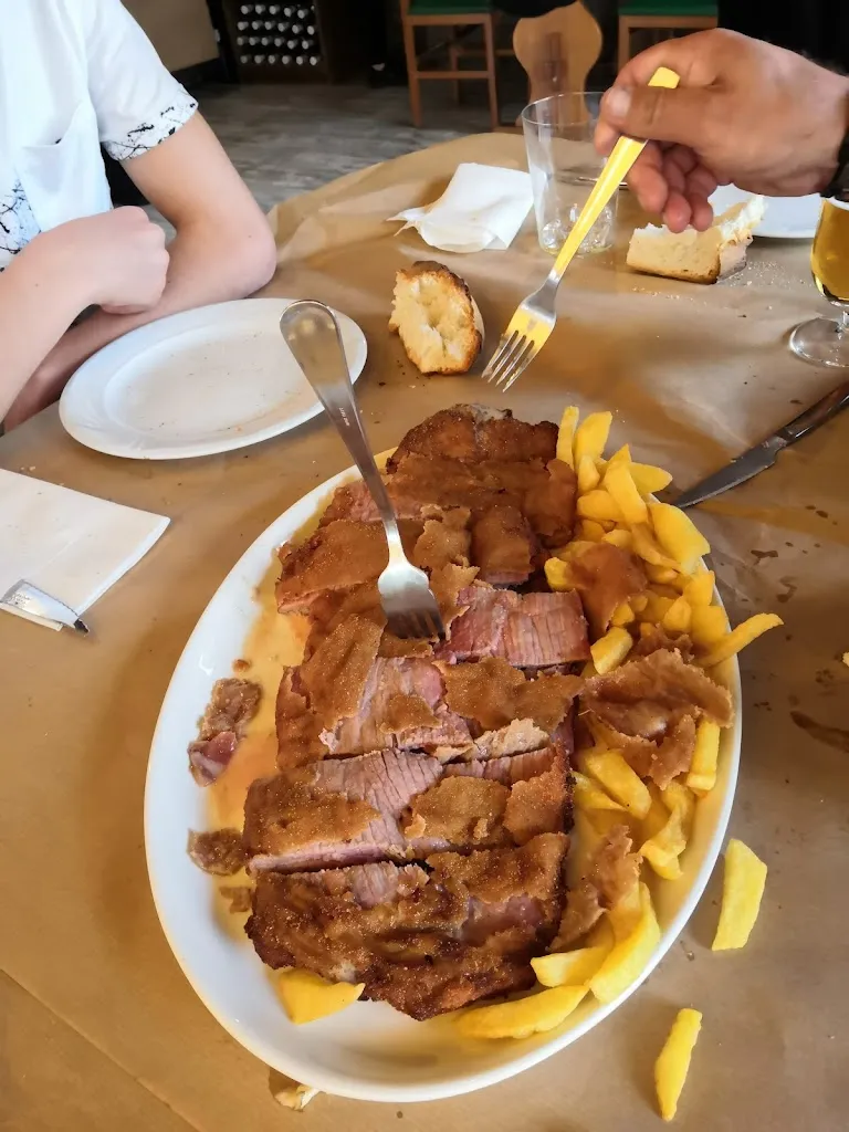 Coman Tabita_Xagarda_Llanes_review