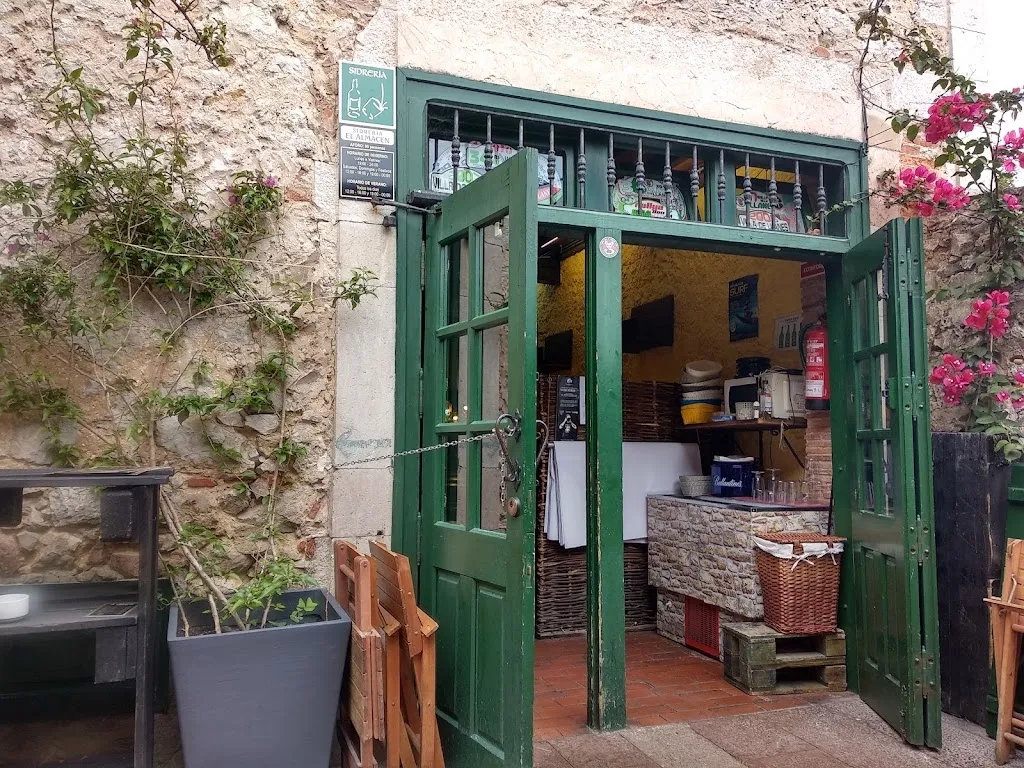 El Almacén restaurant in Llanes