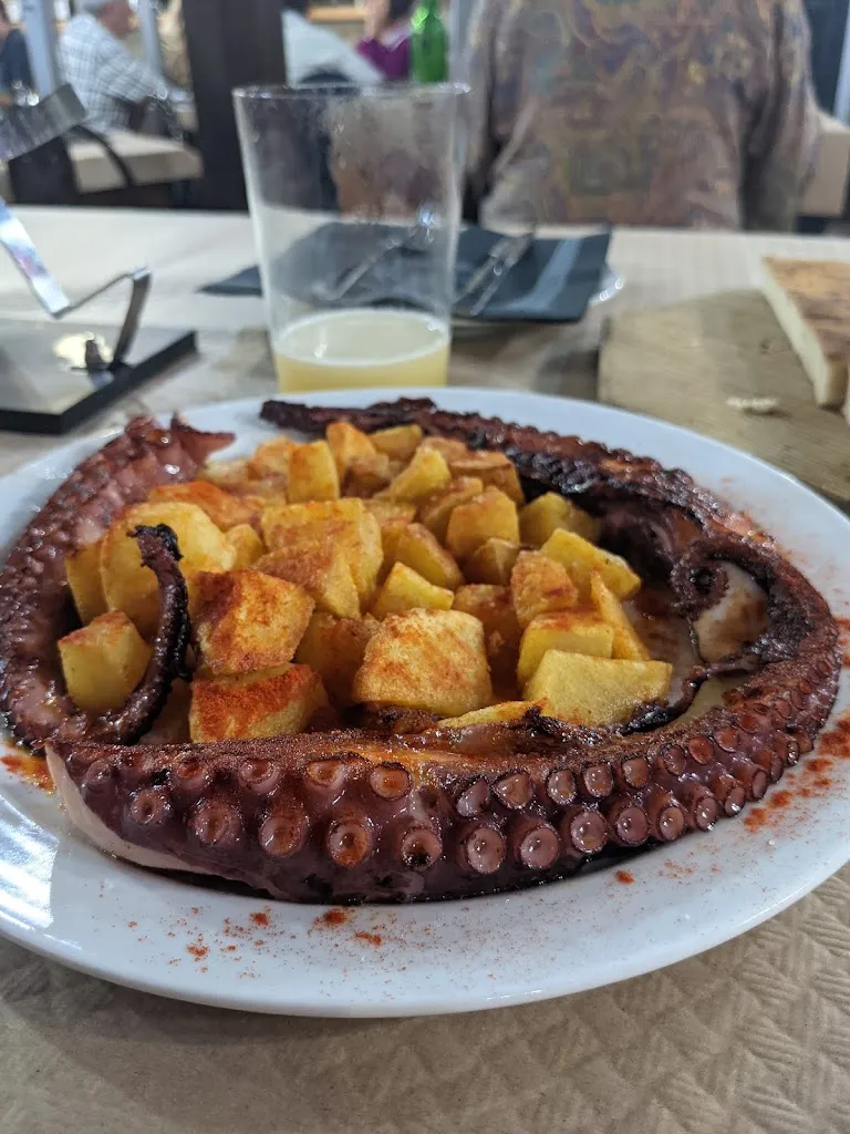 Neptali Cisneros_Sidreria La Carbonería de Pepe Cavallé_Llanes_review