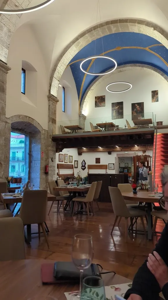 Evan Predavec_Restaurante el cenador del convento_Llanes_recensione