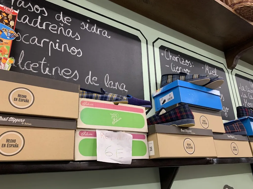 Menu_Bar - El Resbalón - Tienda._Peñamellera Baja_image_1