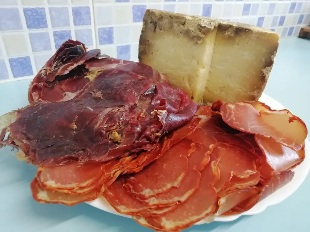 Menu_Bar - El Resbalón - Tienda._Peñamellera Baja_image_8