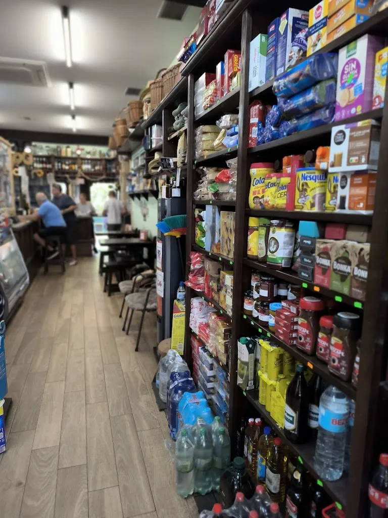 Samuray56_Bar - El Resbalón - Tienda._Peñamellera Baja_review