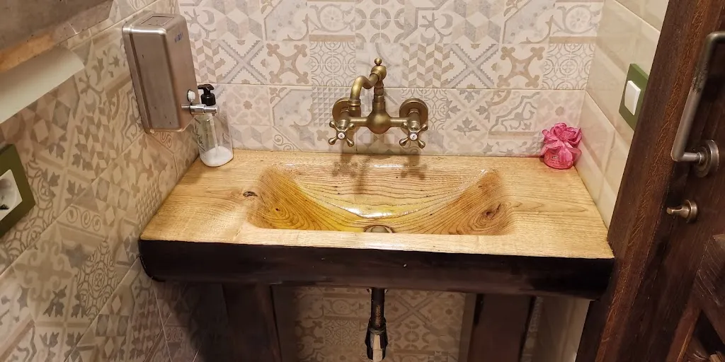 RICKY1494_Bar - El Resbalón - Tienda._Peñamellera Baja_review