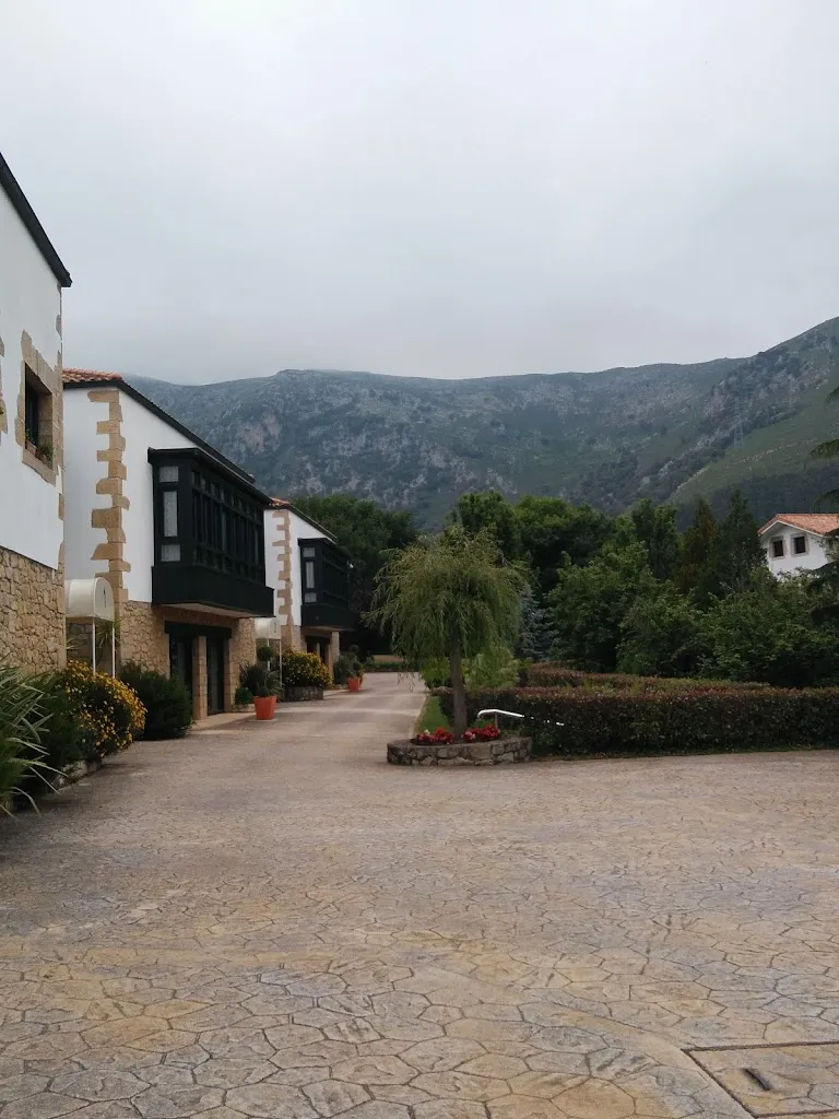 Restaurante Palacio de Cimiano Bodas y Banquetes_Peñamellera Baja_slider_image_2