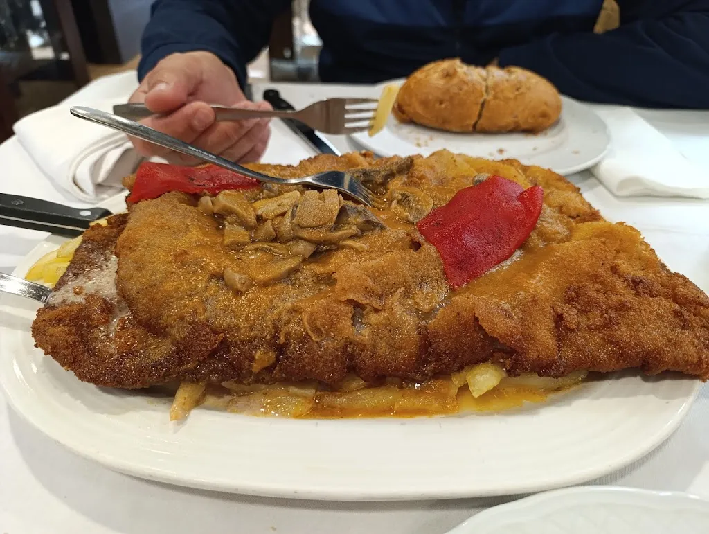 Restaurante Mesón Regueral_Llanera_slider_image_3