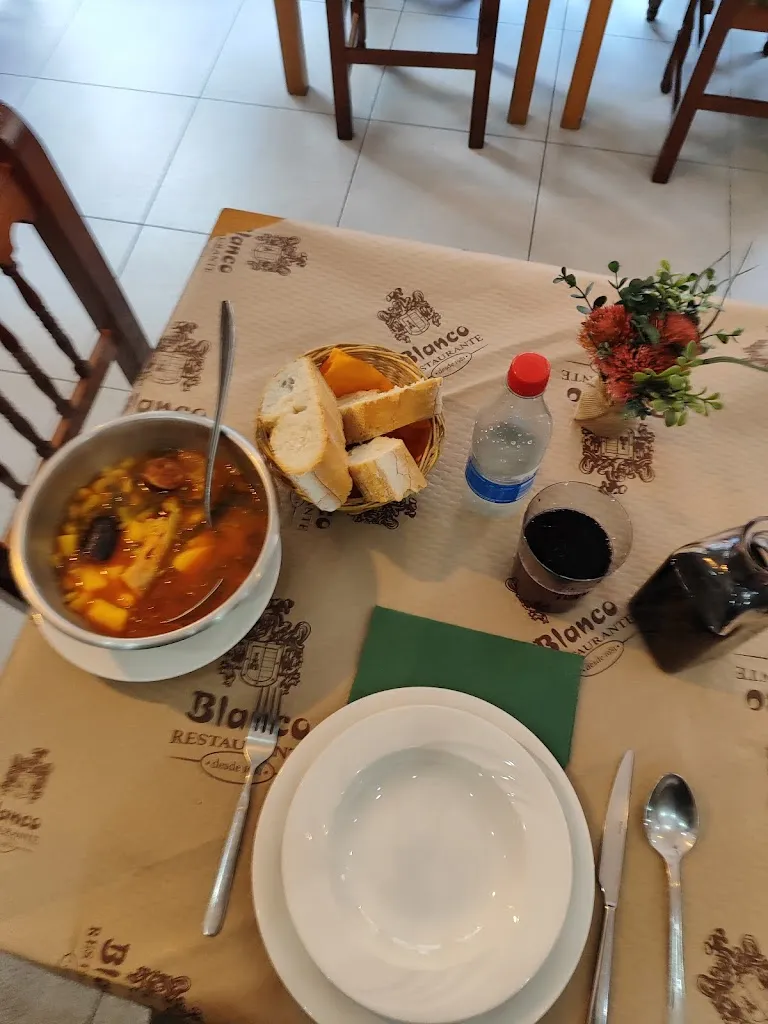 Iván Díaz Pinilla_Restaurante Blanco_Llanera_recensione