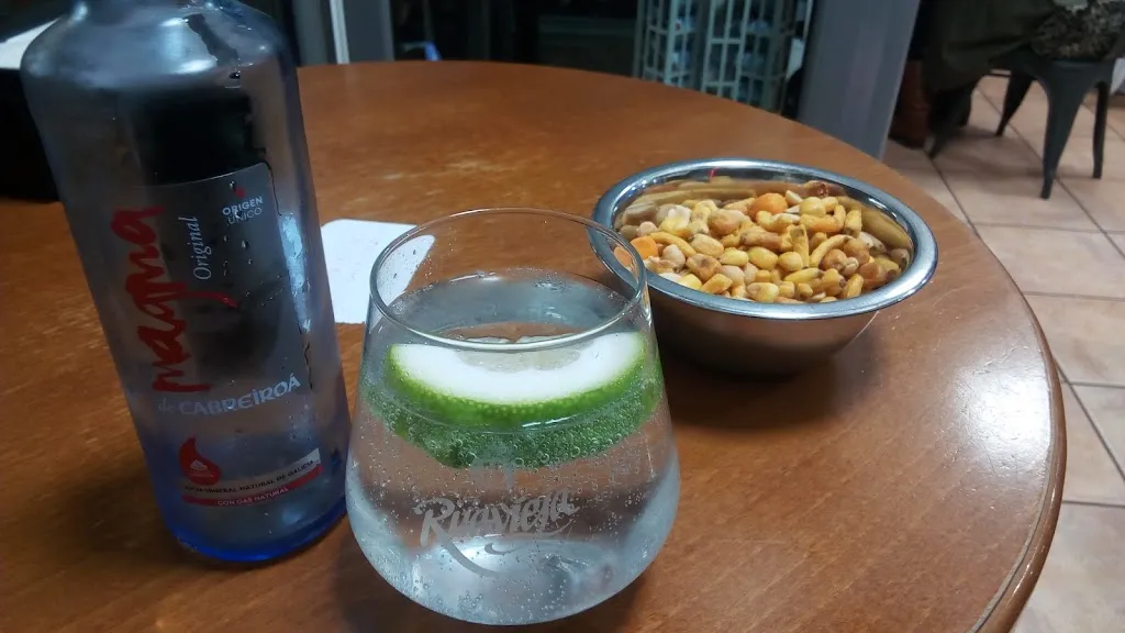 David_Tarabela_Fene_review