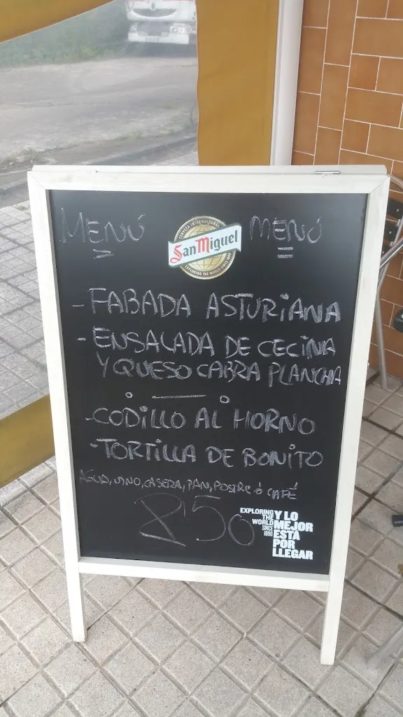 Menü_Restaurante 3 Hermanos_Llanera_Bild_1