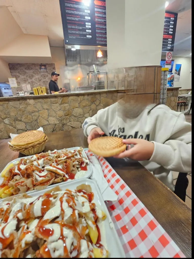 Lorena Vena riesgo_Kebabish Llanera_Llanera_review