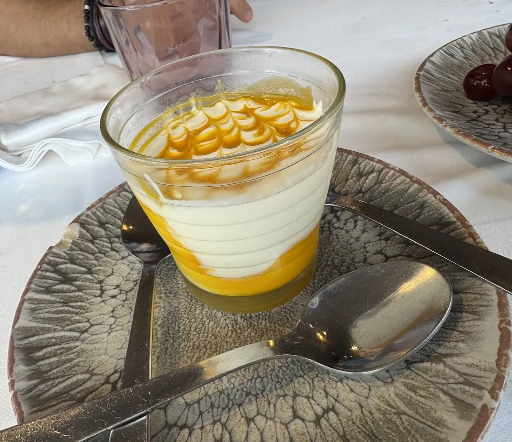 Cafeteria Restaurante Golf_Llanera_slider_image_2