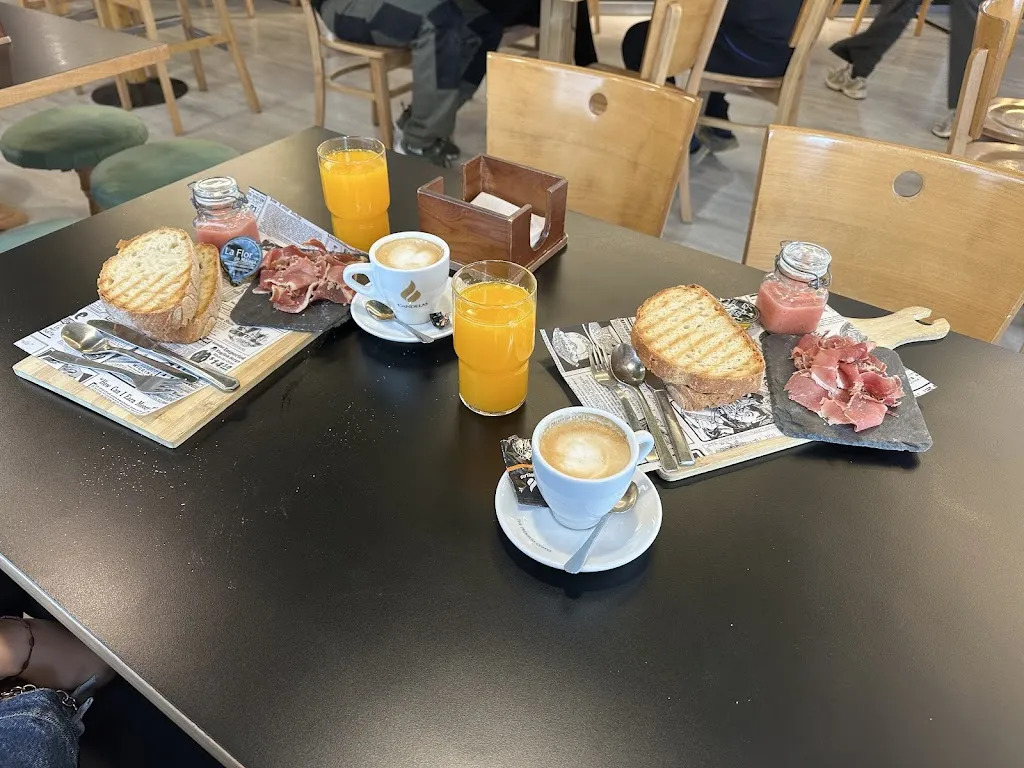 AK RRIDER_A Taberna de Pancho_As Pontes de García Rodríguez_recensione