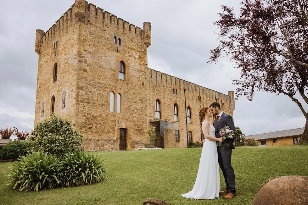 Castle restaurant San Cucao_Llanera_slider_image_3
