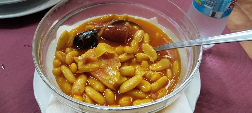 Jose Luis Muiño Salazar_Restaurante la Cabaña de Conce_Llanera_review