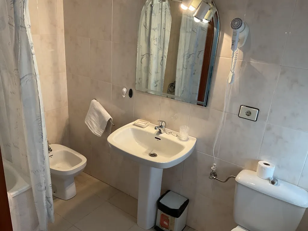 Pensión Residencia A Cepa_Fene_slider_image_3