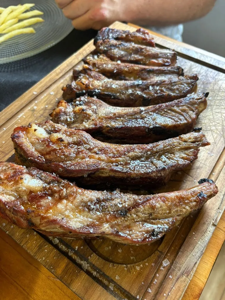 Dennis Fuchs_Gastro Chigre Parrilla La Pontiga_Quirós_review