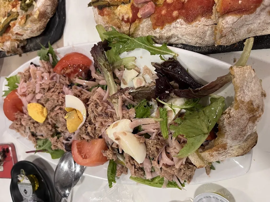 Turker Sengonul_Fariña E Brasa_Fene_review