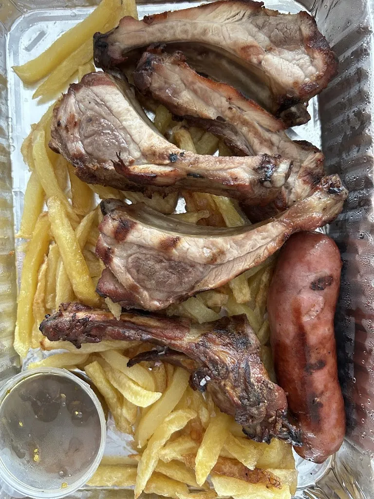 R Gal_Fariña E Brasa_Fene_review