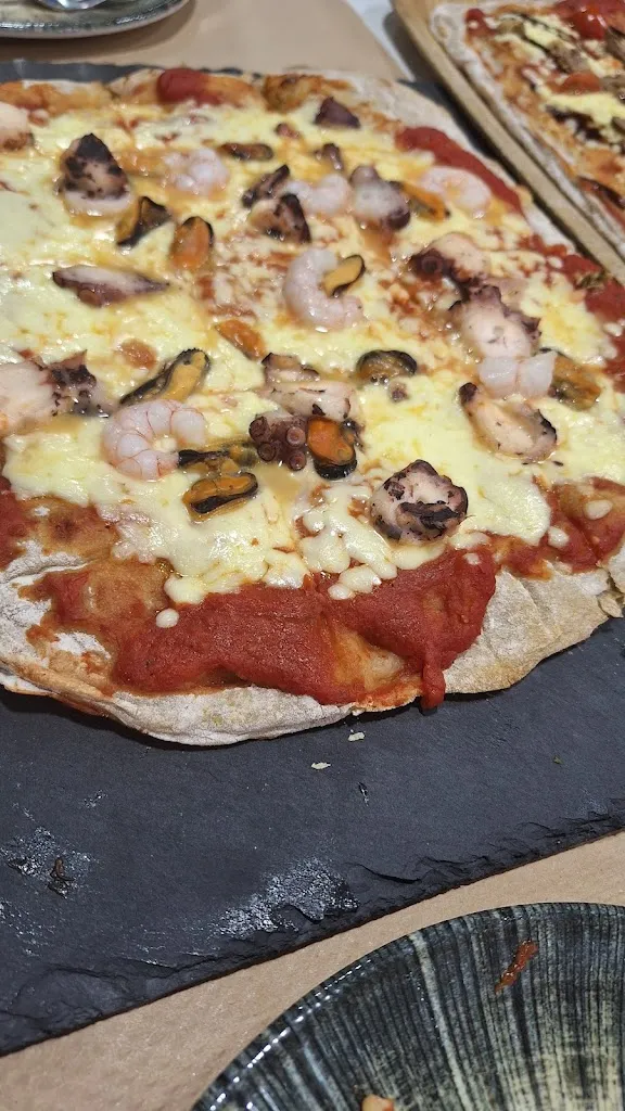 Jose Pantin_Fariña E Brasa_Fene_review