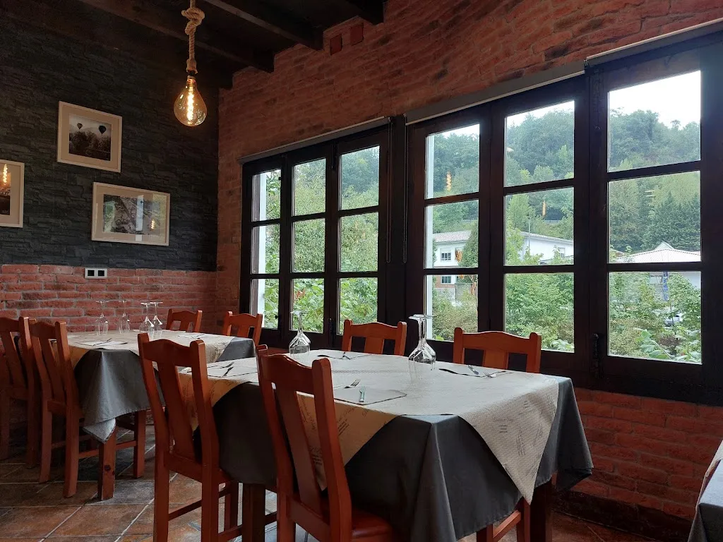 Llantares de Pelayo piloña_Piloña_slider_image_3