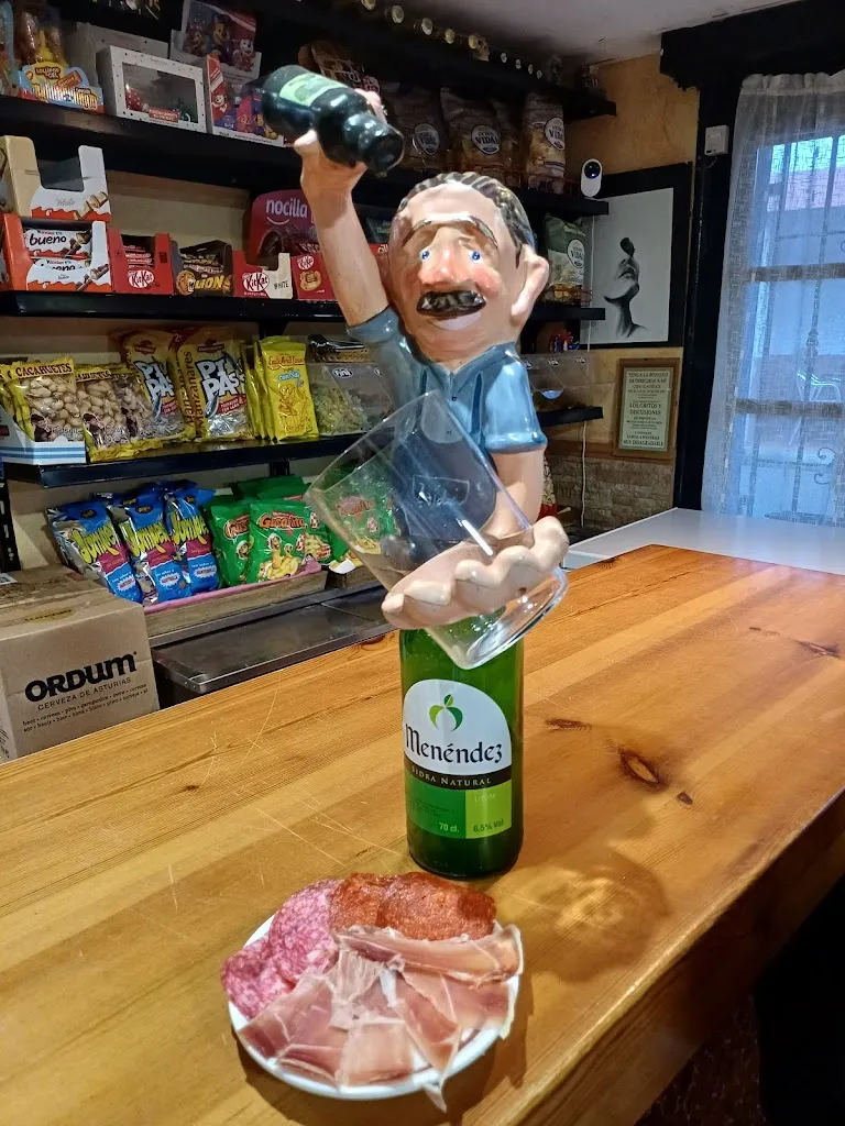 Cristina Gallardo_Chigre El Areñal_Piloña_review