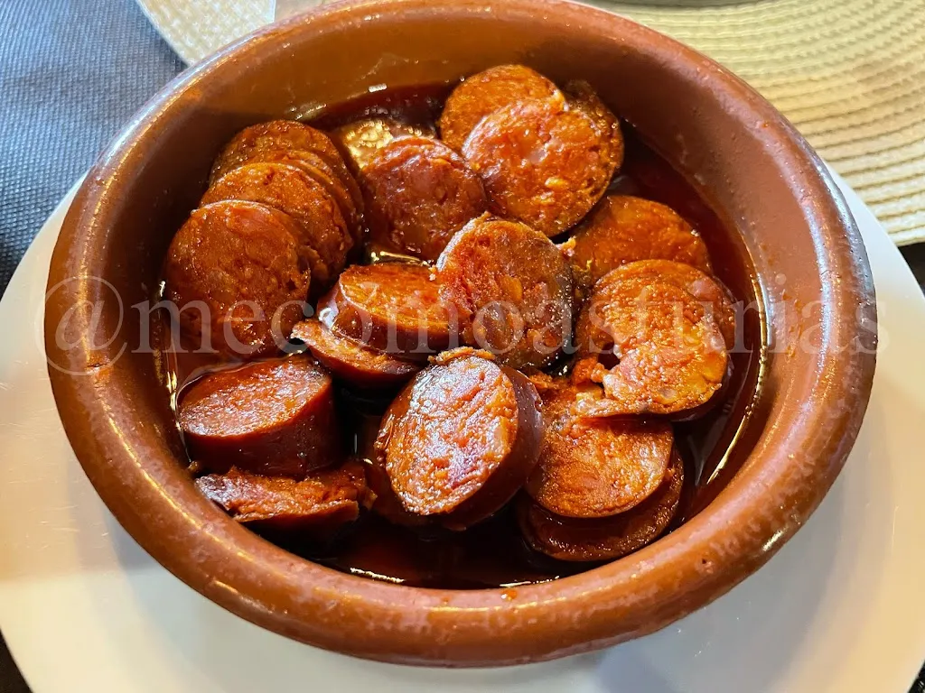 Ana Martínez_Bar restaurante El Rincón de Espinareu_Piloña_recensione