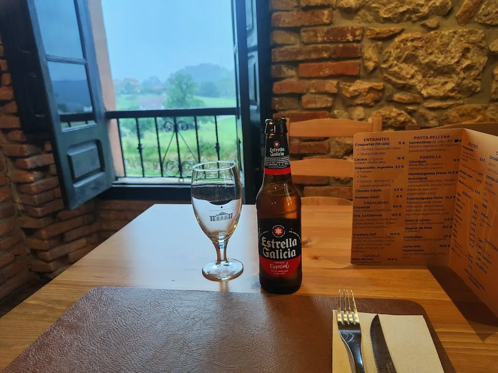 Vasil Mazurchuk_La Estancia_Piloña_review