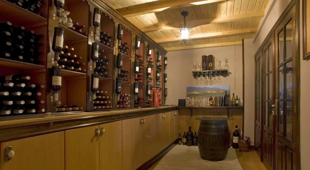 Restaurante Mundial_Fene_slider_image_1