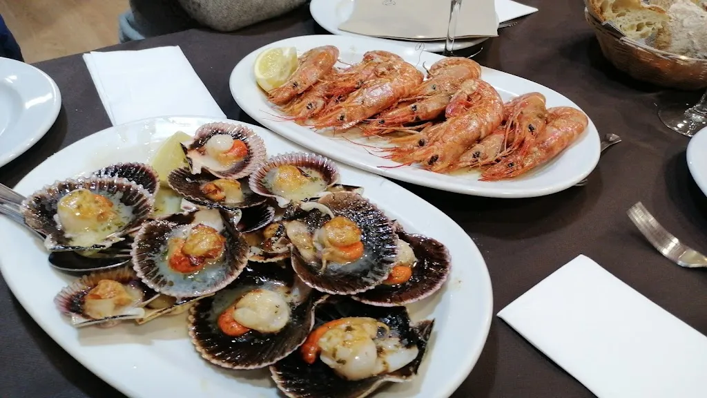 Restaurante Mundial_Fene_slider_image_2