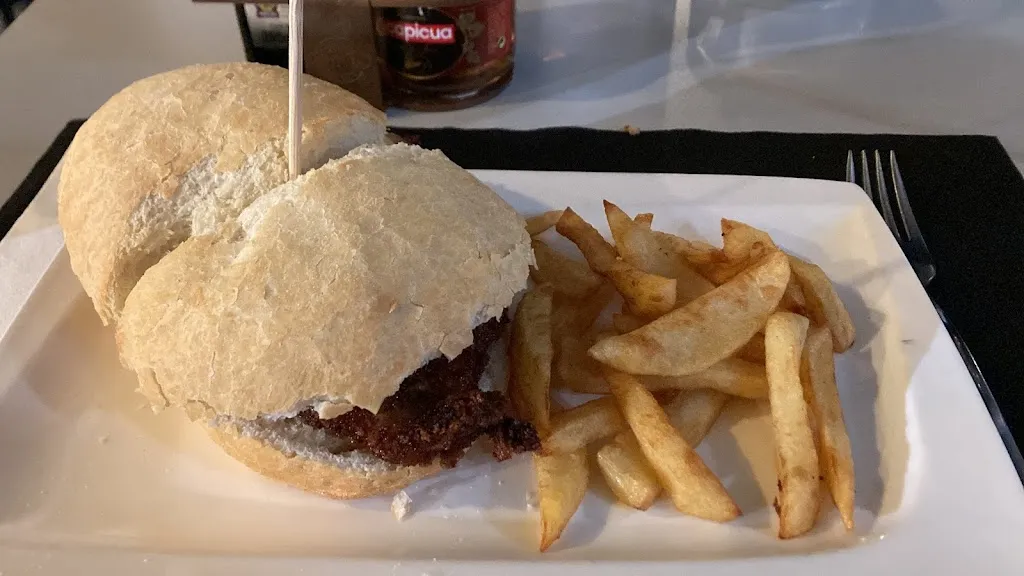 christine wittman_Restaurante Capri_Ribadedeva_review