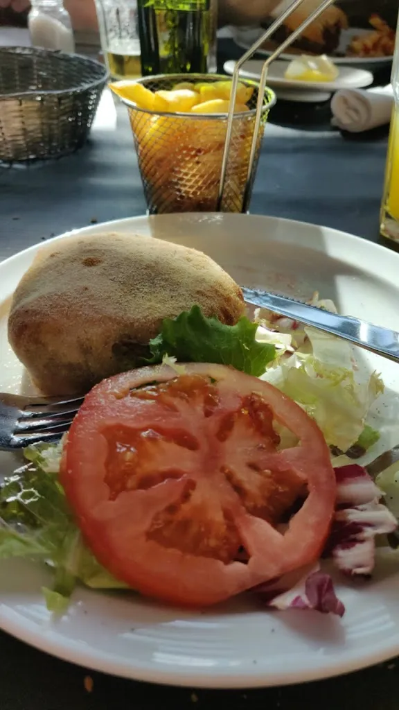 Ricardo Franza_El Rosario_Riosa_review