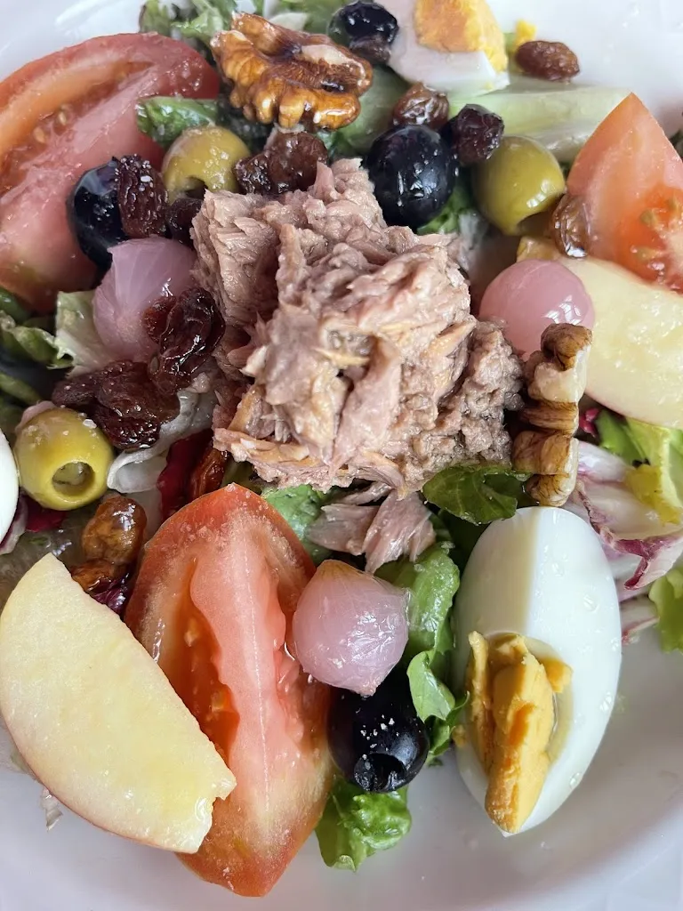 Jaki Nunez_El Mil Sabores_Pravia_review