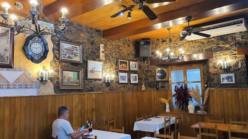 Bar Iglesias restaurant in Pravia