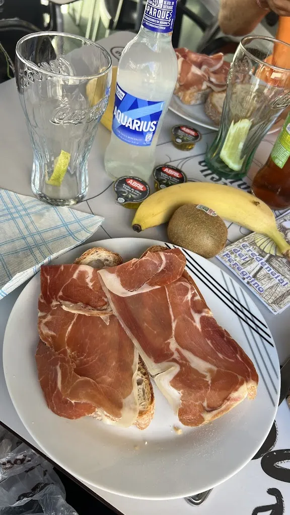 Mar Quintana_El camarote_Fene_review