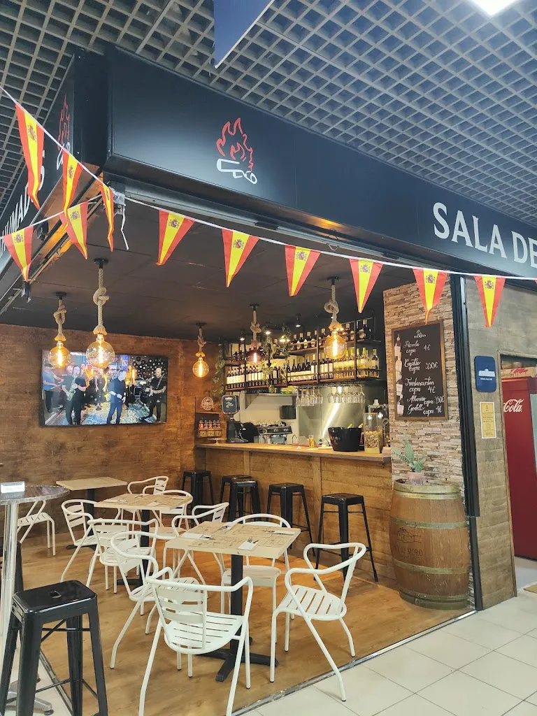 Luis Chopite_Sala de Ahumados_Salas_review