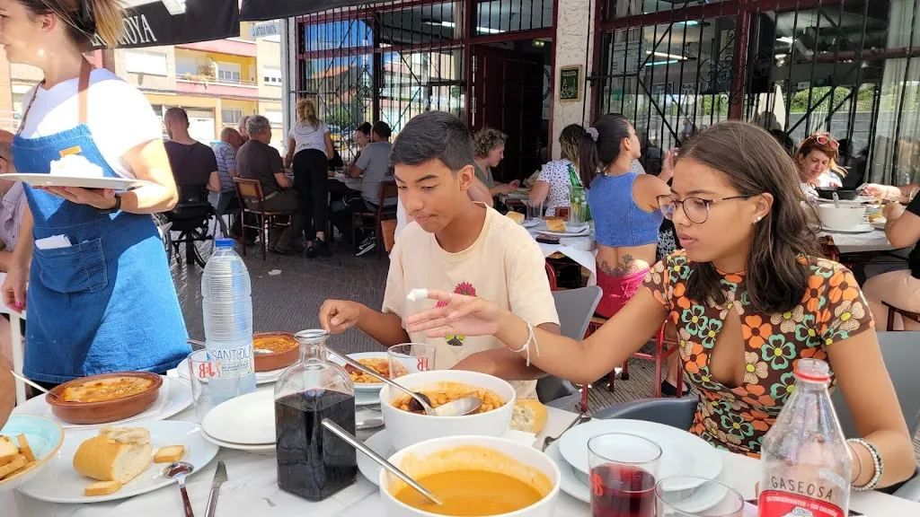 Paqui Lillo_La Panoya_Oviedo_review