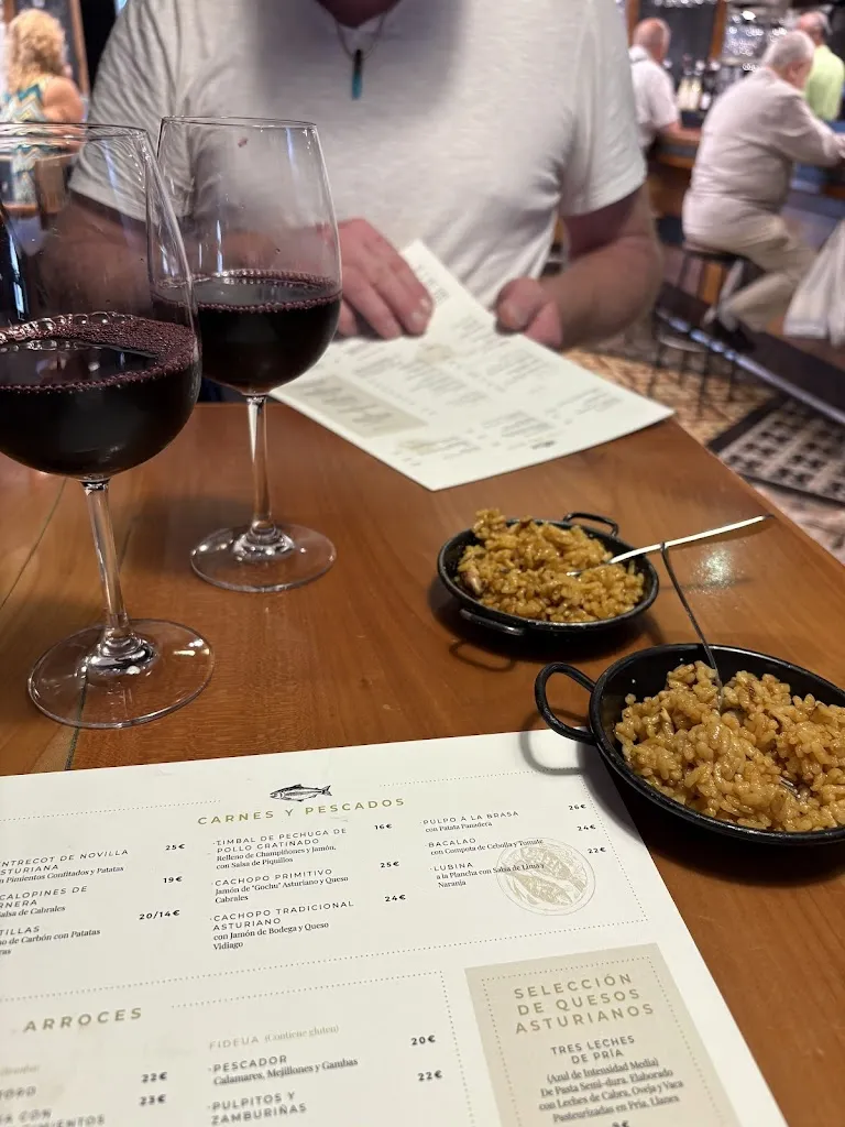 Marieke Schrama_Arrocería La Genuina de Cimadevilla_Oviedo_review