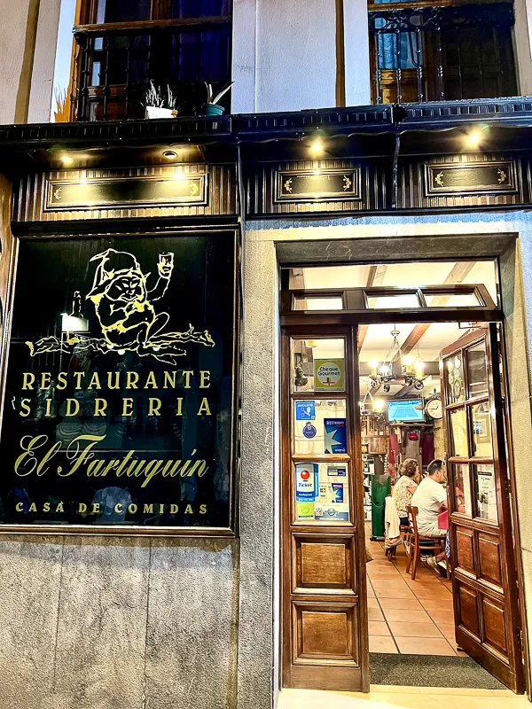 Restaurante El Fartuquin restaurant in Oviedo