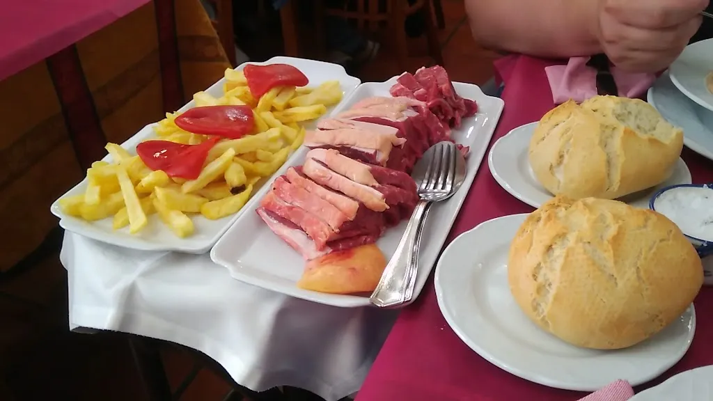 Restaurante El Fartuquin_Oviedo_slider_image_2