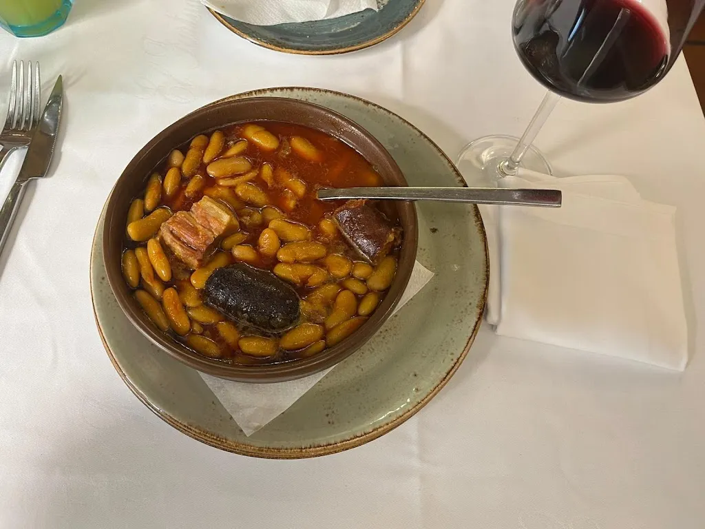 Restaurante El Fartuquin_Oviedo_slider_image_3