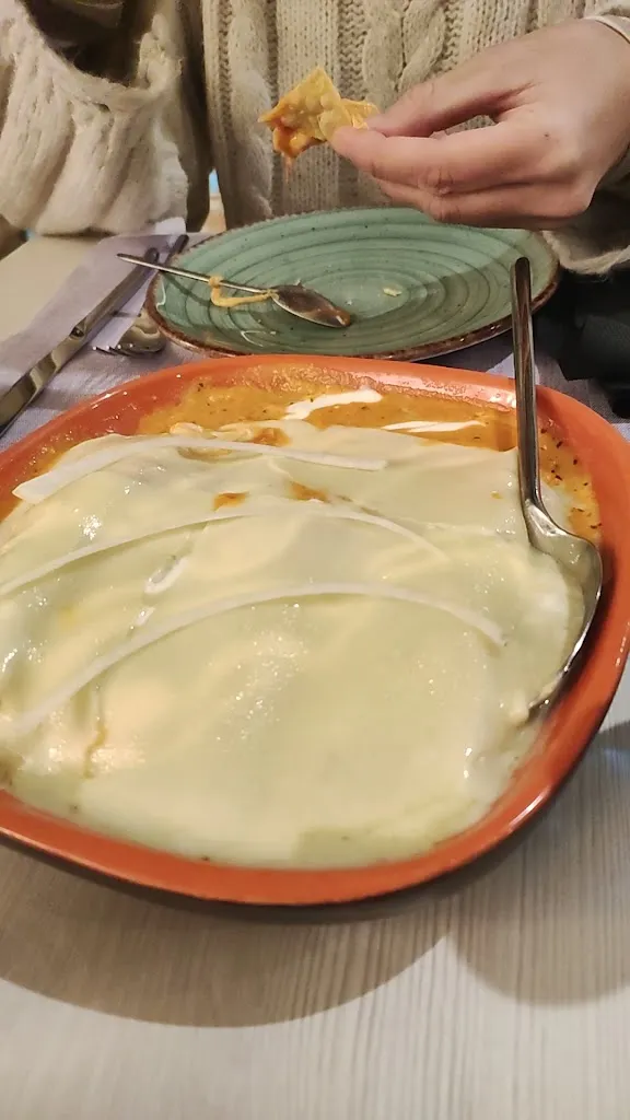 El Chibiski Oviedo_Oviedo_slider_image_2