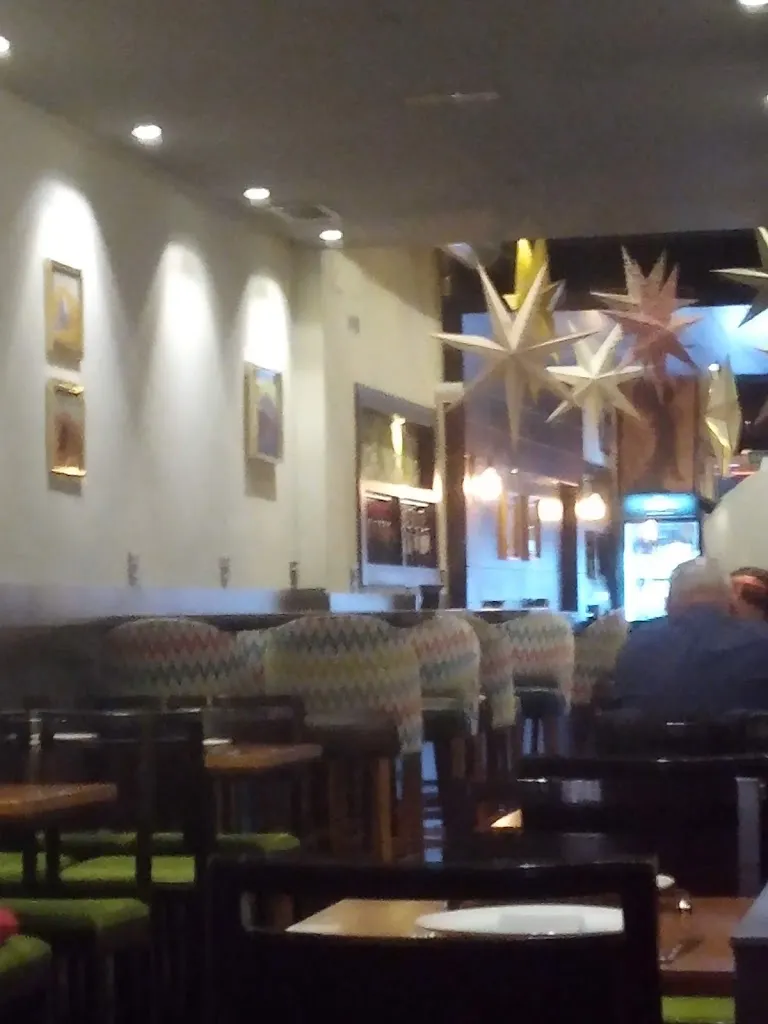 Denis Parker_El Patio De Los Naranjos_Oviedo_recensione