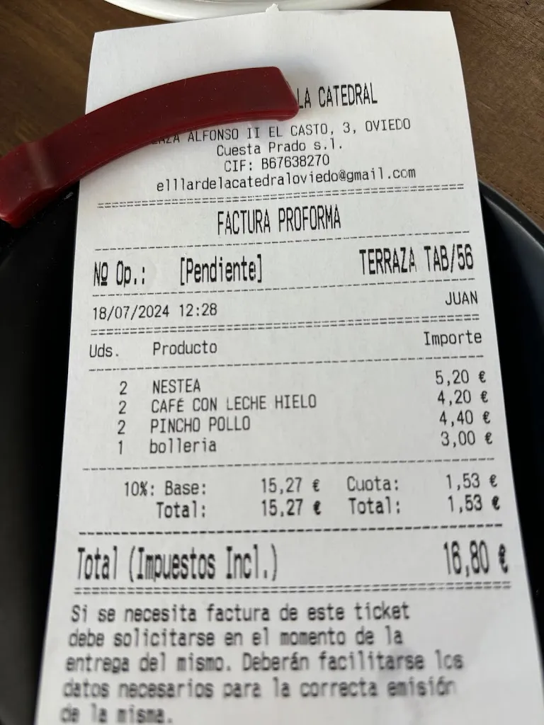 Doris Halbert_La Taberna de la Catedral_Oviedo_review